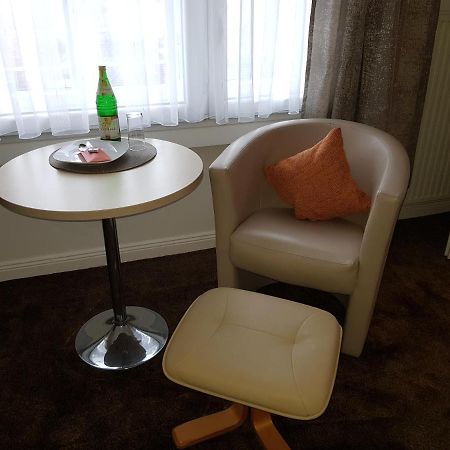 Villa Zur Schoenen Aussicht บาดซัลซูเฟลน ภายนอก รูปภาพ