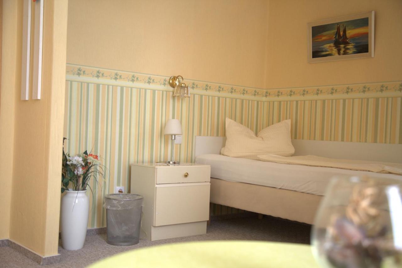 Villa Zur Schoenen Aussicht บาดซัลซูเฟลน ภายนอก รูปภาพ
